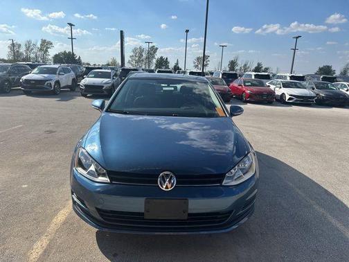 2016 Volkswagen Golf TSI S 4-Door