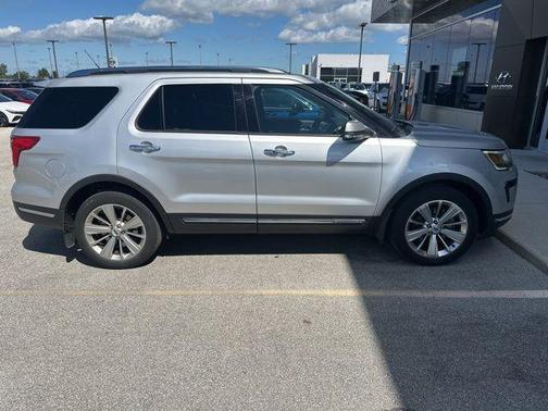 2019 Ford Explorer Limited