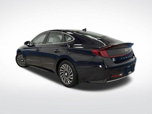 2023 Hyundai SONATA Hybrid Limited