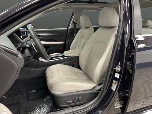 2023 Hyundai SONATA Hybrid Limited