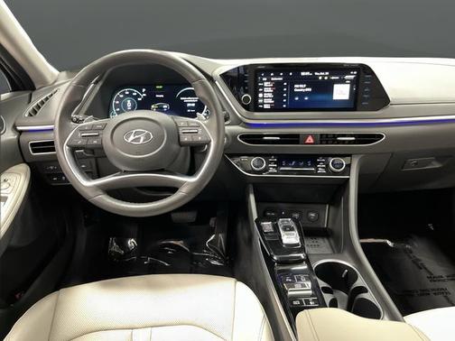 2023 Hyundai SONATA Hybrid Limited