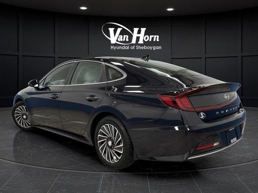 2023 Hyundai SONATA Hybrid Limited