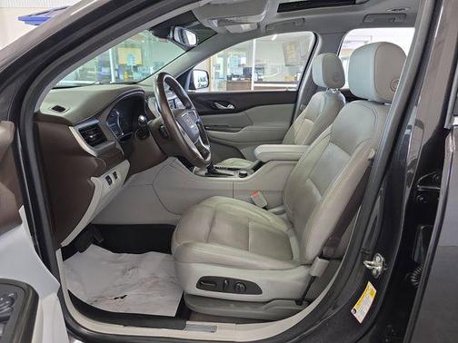 2017 GMC Acadia SLT-2