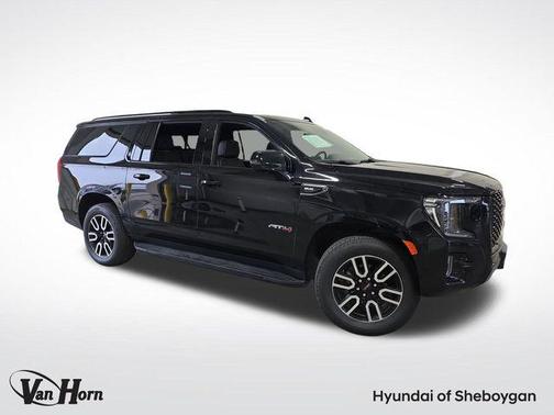 2023 GMC Yukon XL 4WD AT4