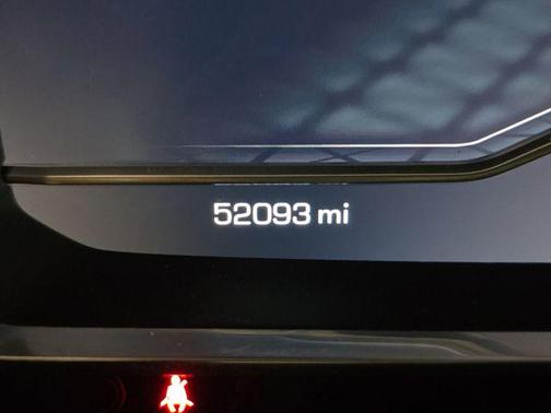 2023 GMC Yukon XL 4WD AT4