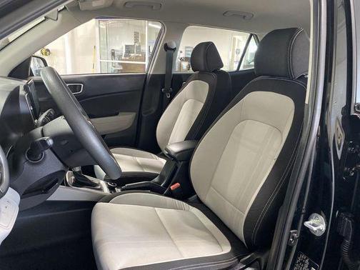 2020 Hyundai VENUE SEL