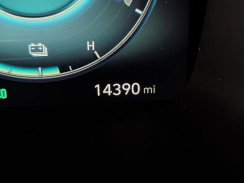 2023 Hyundai SANTA FE HEV SEL Premium