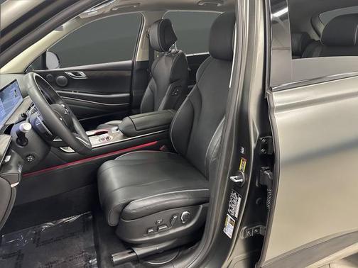 2025 Genesis GV80 2.5T