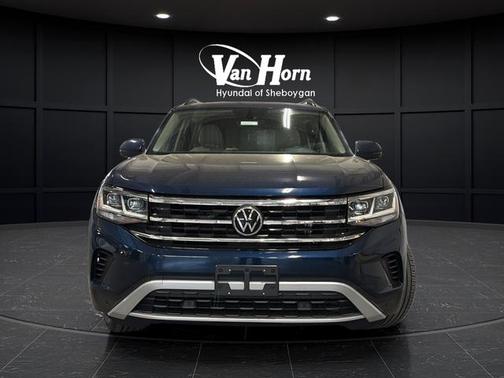 Blue 2021 Volkswagen Atlas 2.0T SE w/Technology 4MOTION