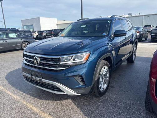 Blue 2021 Volkswagen Atlas 2.0T SE w/Technology 4MOTION