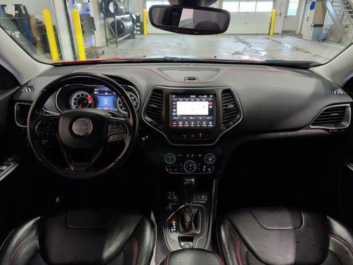 2021 Jeep Cherokee Trailhawk