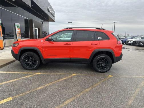 2021 Jeep Cherokee Trailhawk