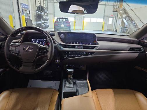 2019 Lexus ES 350 Base