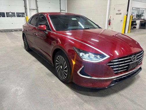 2023 Hyundai SONATA Hybrid SE