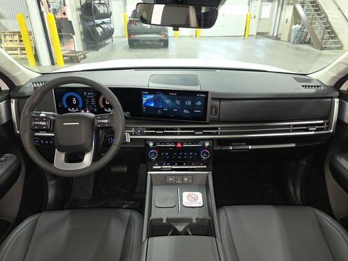 2025 Hyundai SANTA FE SEL 2.4