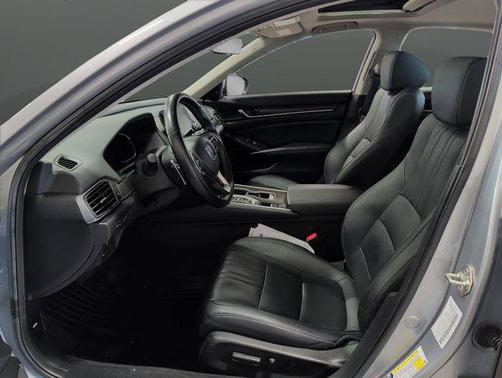 2019 Honda Accord Touring 2.0T