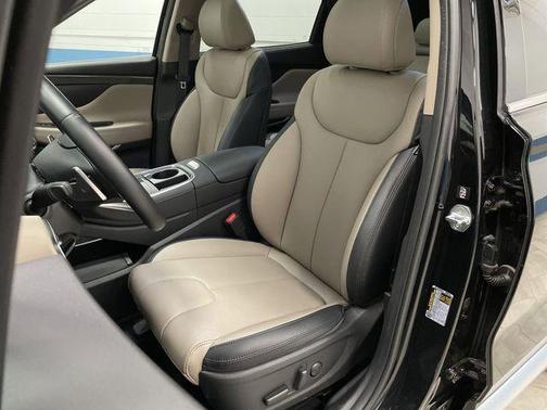 2023 Hyundai SANTA FE HEV SEL Premium