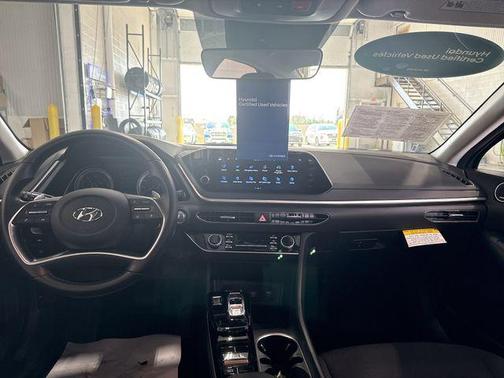 2023 Hyundai SONATA Hybrid SE