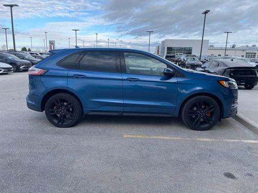 2019 Ford Edge ST