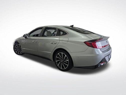 2020 Hyundai SONATA Limited