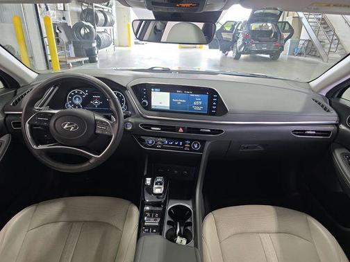 2020 Hyundai SONATA Limited