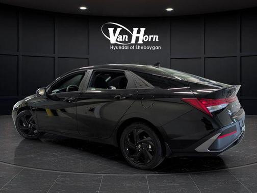 2026 Hyundai ELANTRA HEV SEL Sport