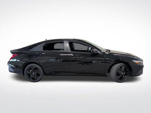 2026 Hyundai ELANTRA HEV SEL Sport