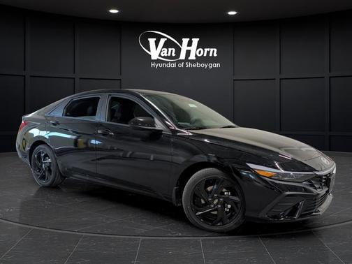 2026 Hyundai ELANTRA HEV SEL Sport