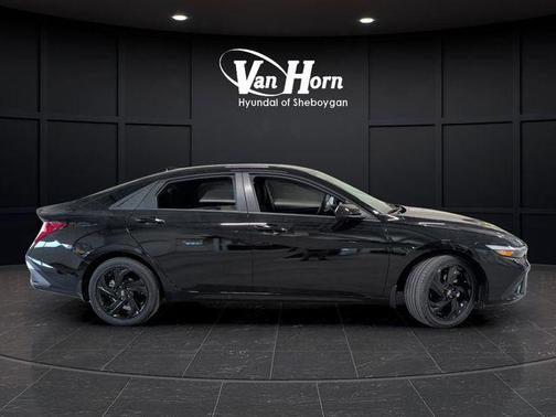 2026 Hyundai ELANTRA HEV SEL Sport