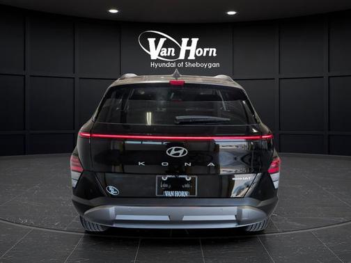 Abyss Black Pearl 2026 Hyundai KONA Limited