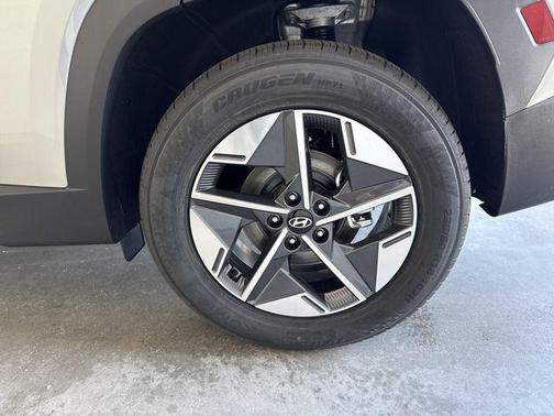 2026 Hyundai TUCSON SEL Convenience