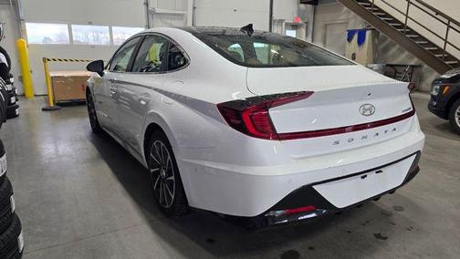 2020 Hyundai SONATA Limited