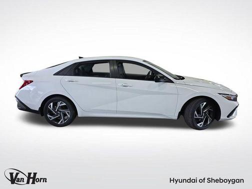 2025 Hyundai ELANTRA Sport
