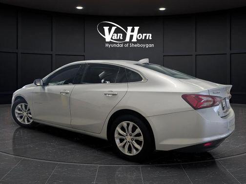 2021 Chevrolet Malibu FWD LT