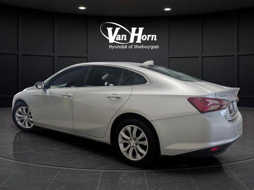 2021 Chevrolet Malibu FWD LT