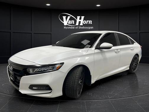 Platinum White Pearl 2019 Honda Accord Sport 2.0T