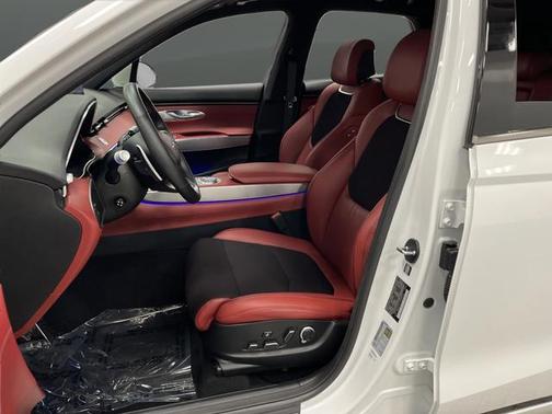 2025 Genesis GV70 3.5T AWD Sport