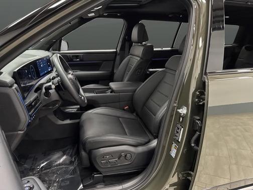 2025 Hyundai SANTA FE HEV Calligraphy