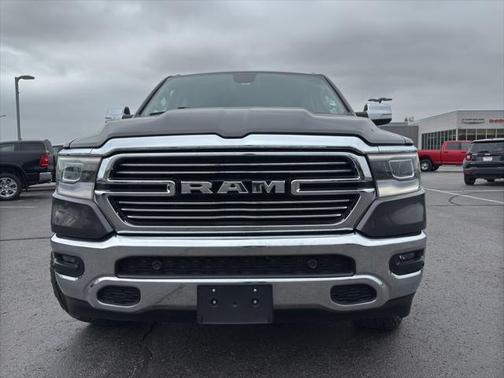 2019 RAM 1500 Laramie Crew Cab 4x4 57' Box