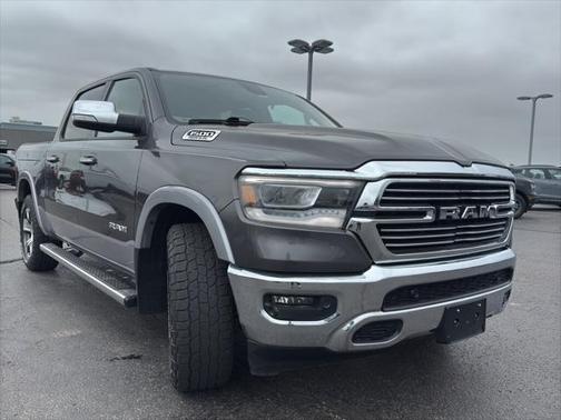 2019 RAM 1500 Laramie Crew Cab 4x4 57' Box