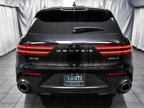 2022 Genesis GV70 3.5T AWD Sport
