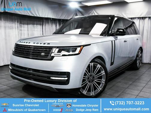 2023 Land Rover Range Rover P400 SE LWB 7 Seat