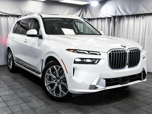 2024 BMW X7 xDrive40i