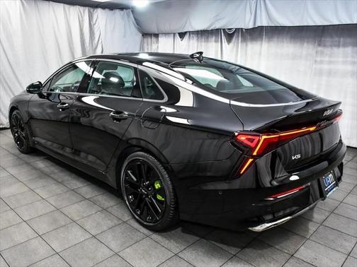 2025 Kia K5 GT