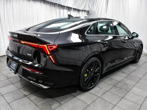 2025 Kia K5 GT