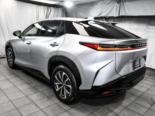 2024 Lexus RZ 450e Premium