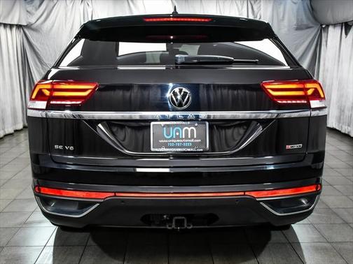 2022 Volkswagen Atlas Cross Sport 3.6L V6 SE w/Technology