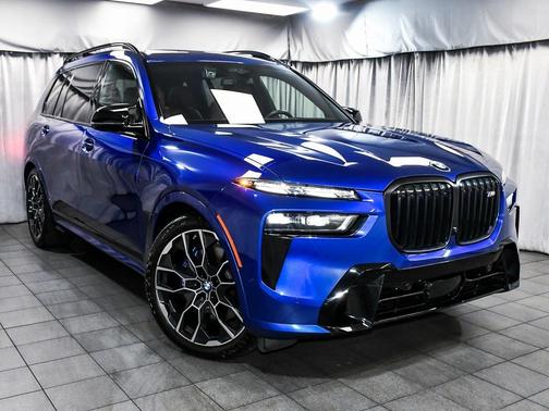 2024 BMW X7 M60i