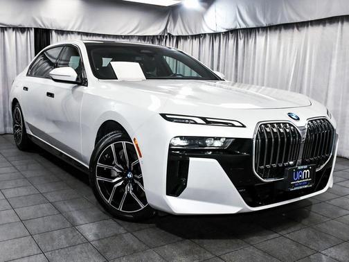 2024 BMW 740 i xDrive