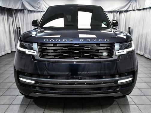 2025 Land Rover Range Rover P530 SE SWB